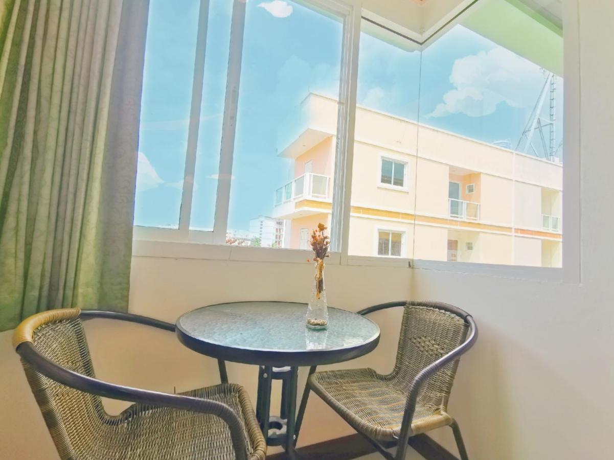Lanting Hotel Patong Bagian luar foto
