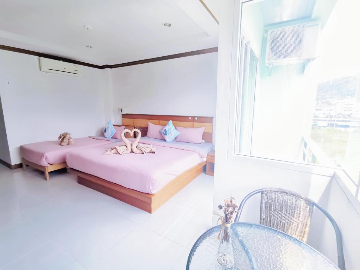 Lanting Hotel Patong Bagian luar foto
