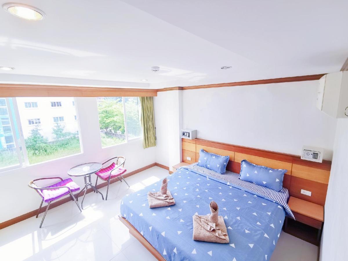 Lanting Hotel Patong Bagian luar foto