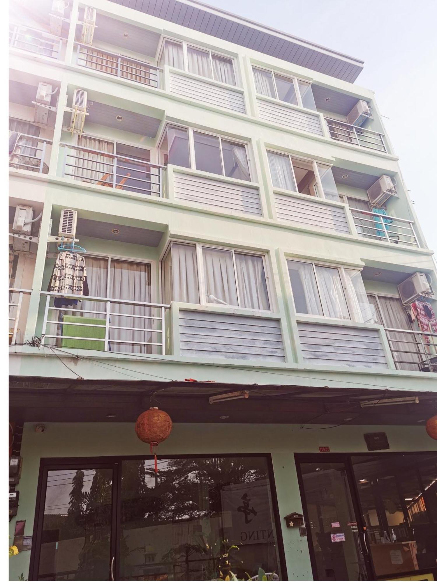 Lanting Hotel Patong Bagian luar foto